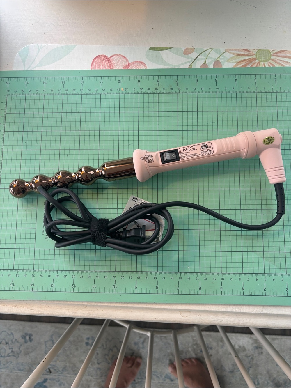 L'ANGE Pink Curling Wand with Gold Accents